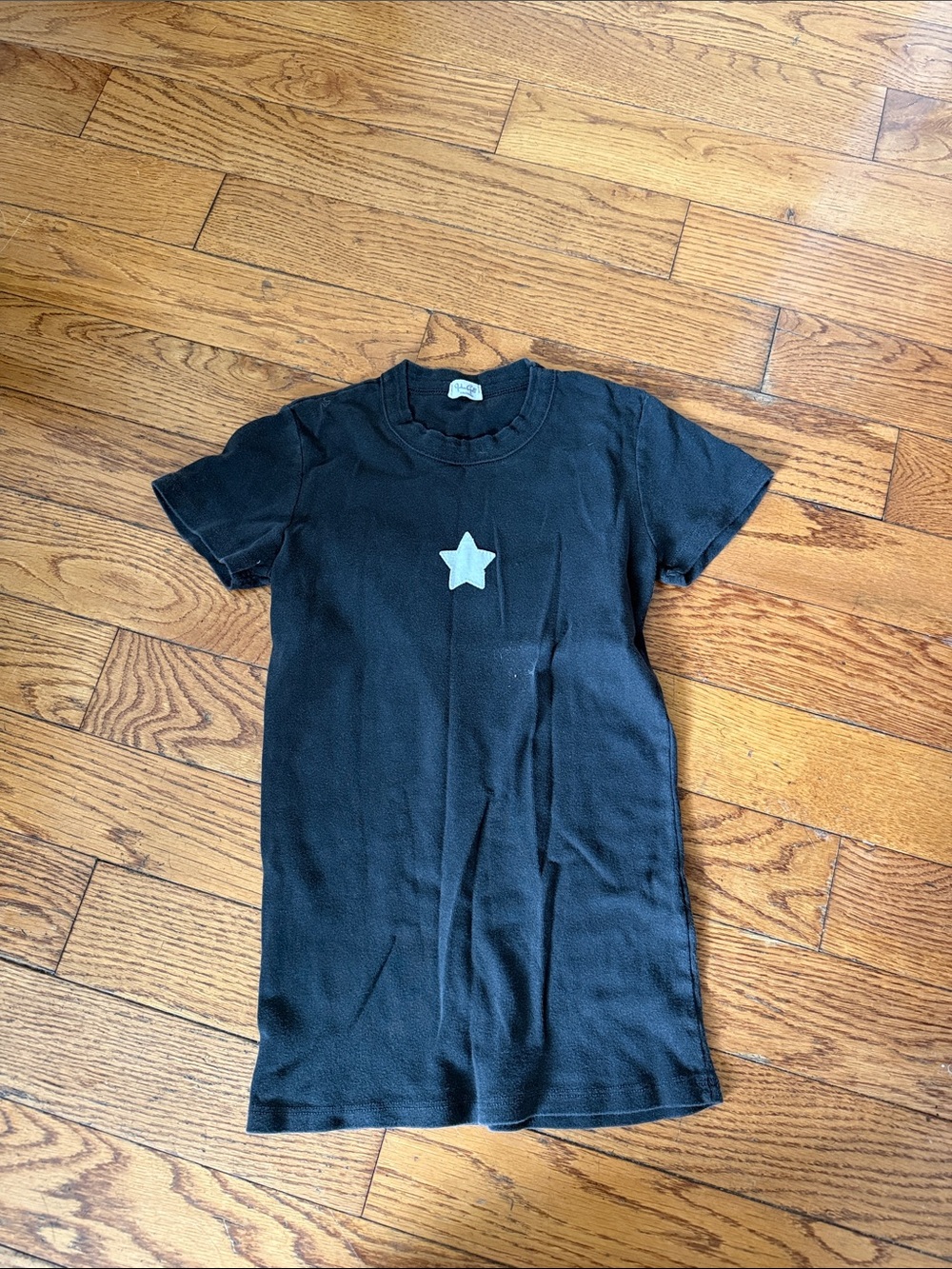 Brandy Melville Short Sleeve Tee with White Star